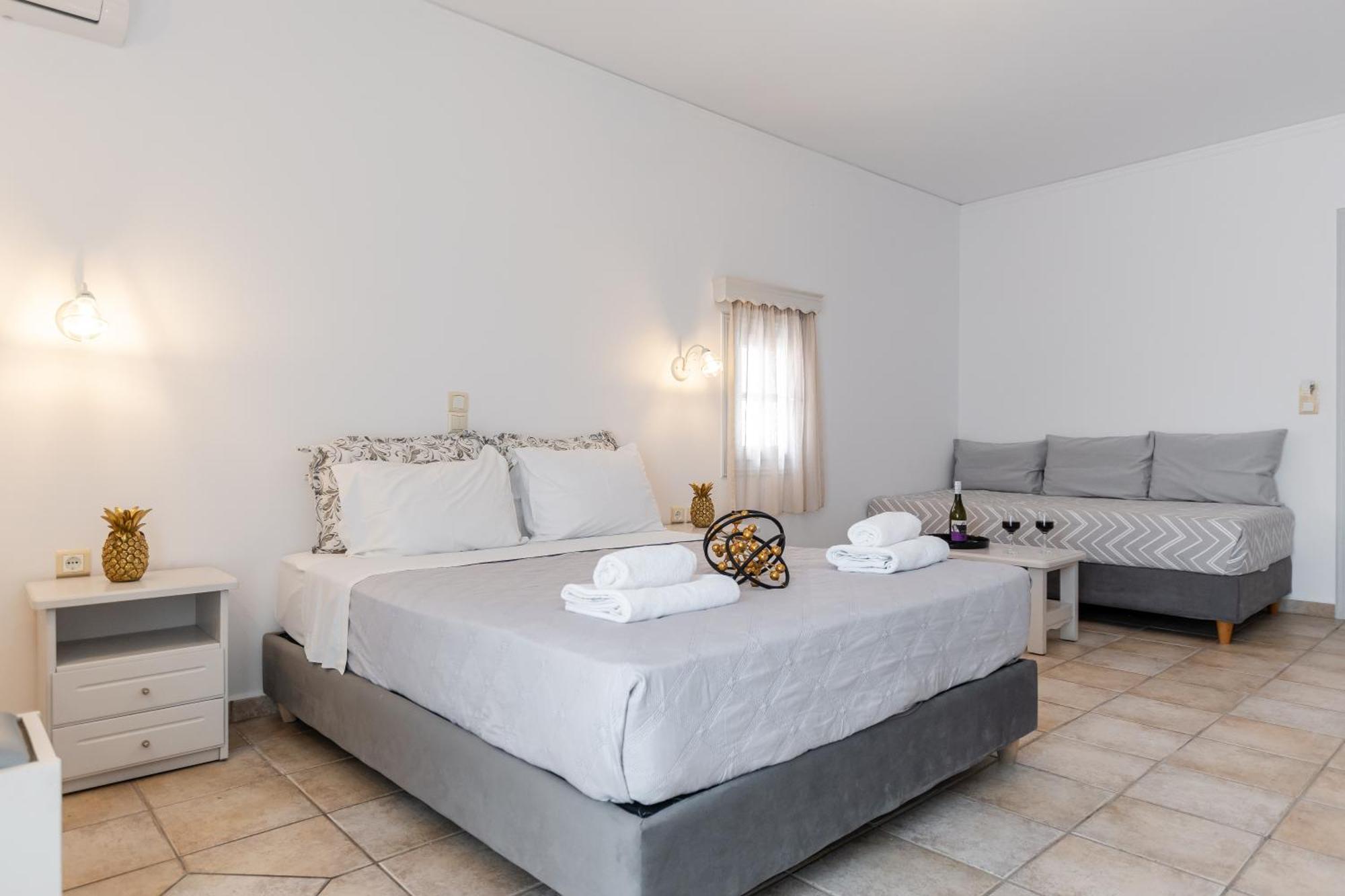 Golden Bay Aparthotel Agios Prokopios  Bagian luar foto